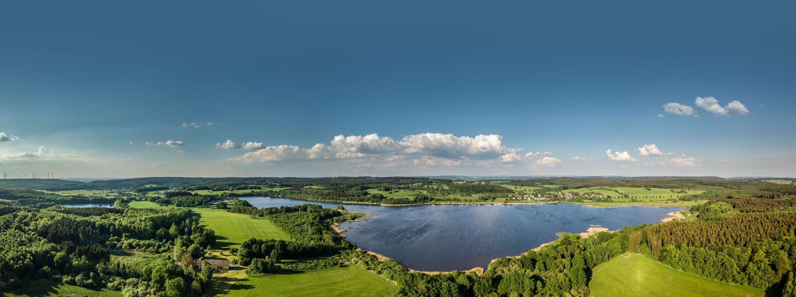 Ein Bild des Dreifelder Weihers