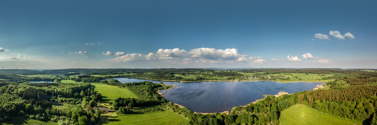 Ein Bild des Dreifelder Weihers