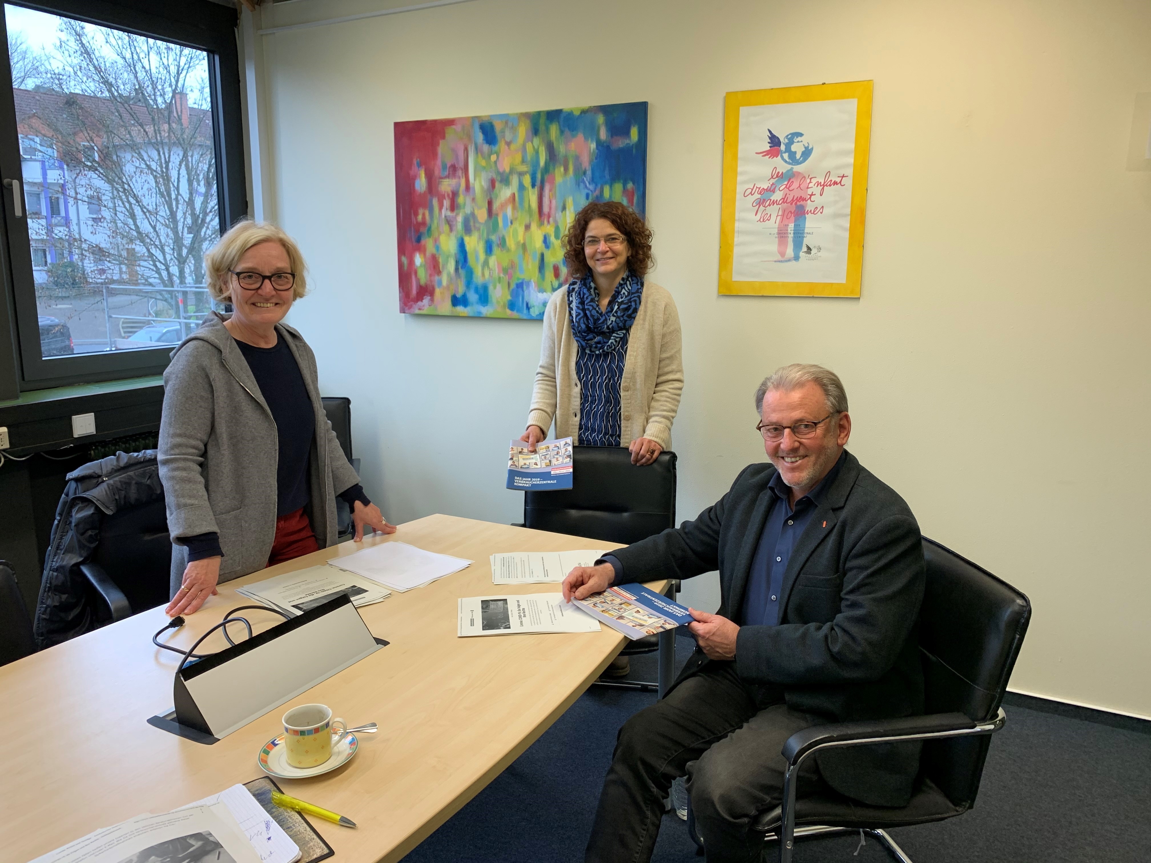 V.l.n.r. Beraterin Martina Röttig, 1. Beigeordnete Gabriele Greis, Bürgermeister Peter Klöckner