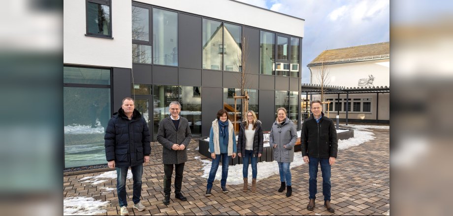 Foto Neubau Grundschule Roßbach