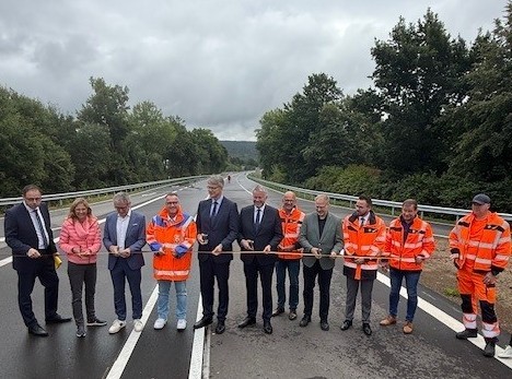 Offizielle Freigabe der B 414