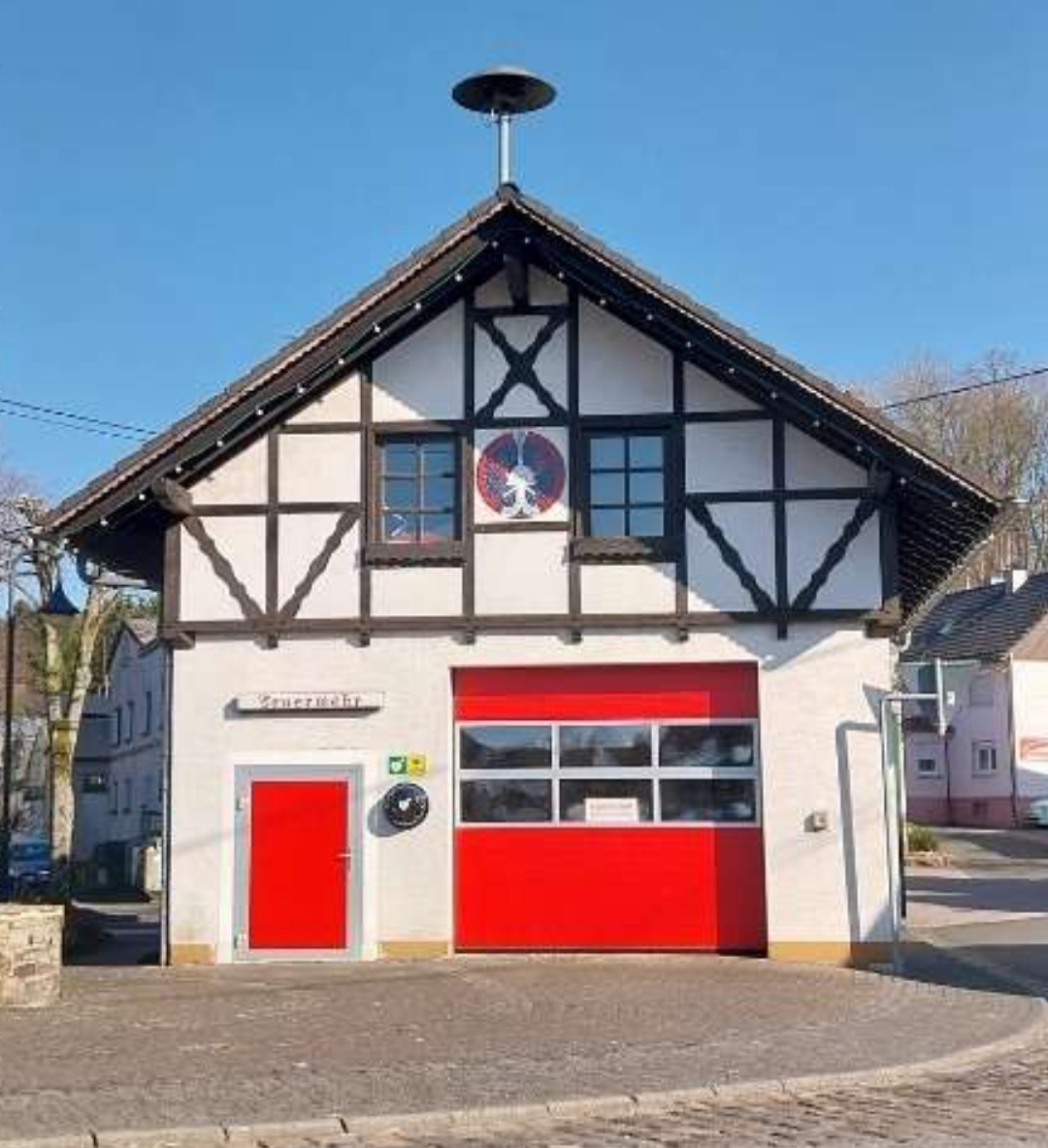 Das Feuerwehrhaus in Roßbach