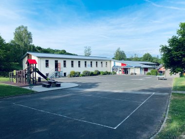 Foto der Grundschule Atzelgift-Streithausen